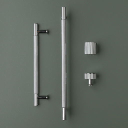 Linea Round Knob Kitchen/Bedroom Door Handle Chrome