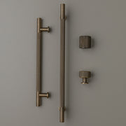 FENDER KNURLED Round Post Knob Kitchen/Bedroom Door Handle Antique Brass