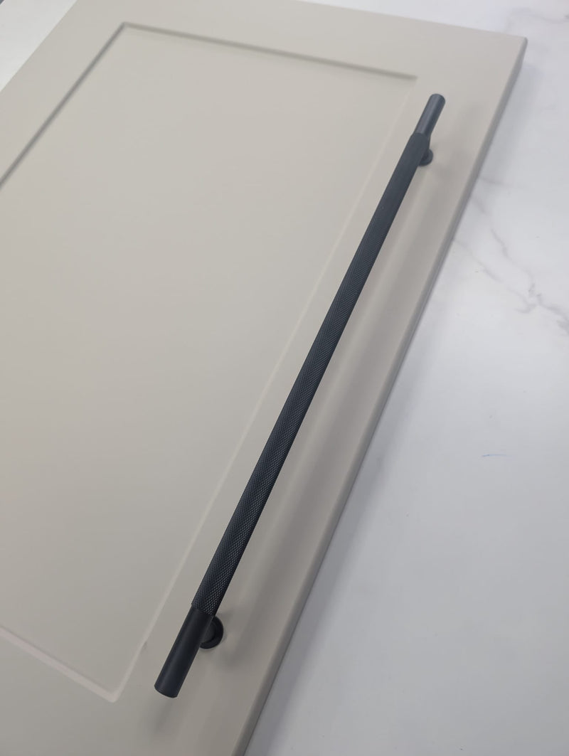 Ellis Knurled T-Bar Kitchen/Bedroom Door Handle Matt Black - 320mm Centres (374mm Overall Length)