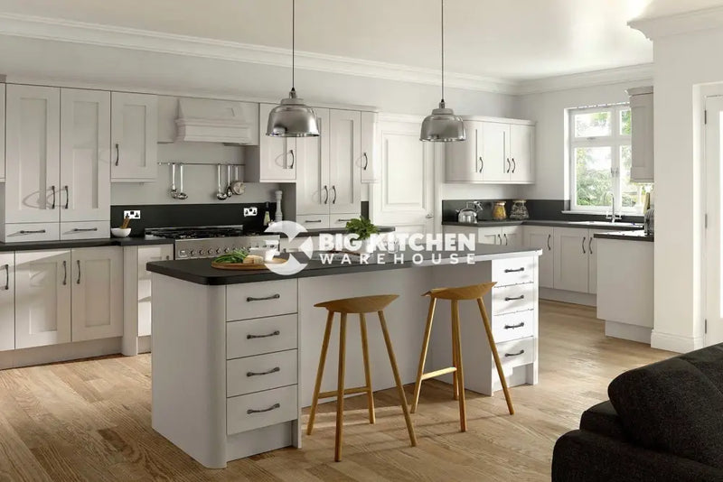 Buckingham Wood Grain Shaker Cashmere- Replacement Kitchen Doors (645mm High) - 595mm Wide