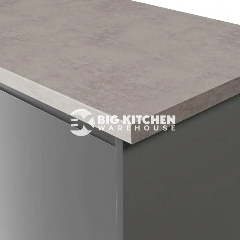 Egger F638 St10 Chromix Silver Postformed Edge