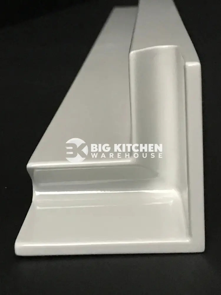 Larissa Handle Less White Gloss J Pull- Replacement Kitchen Doors (Trims & Accessories) - 715mm Internal Corner Post