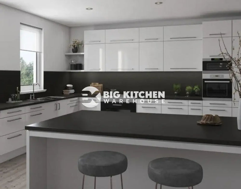 Senses Laminate Kitchen Worktops Black Rock Round (Postformed) Edge Rock Matt Finish