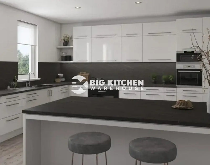 Senses Laminate Kitchen Worktops Pietra Grey Marble Round (Postformed) Edge Matte Finish